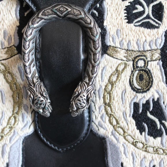 Gucci Large Embroidered Dionysus Hobo Bag with Strap - Picture 8 of 16